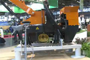 SIMA 2011 - Entretien du territoire 
