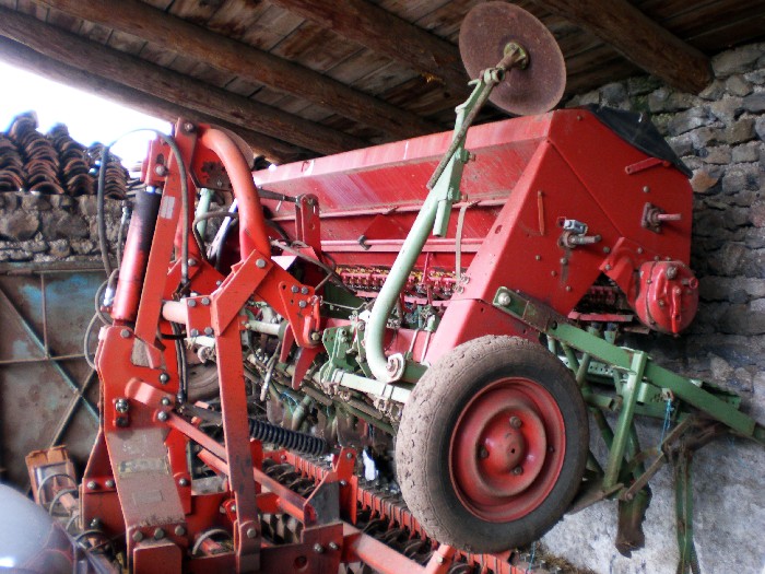 Semoir � grains Nodet SL300