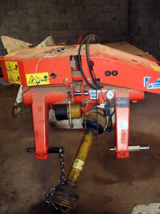 Faucheuse conditionneuse Kuhn FC243