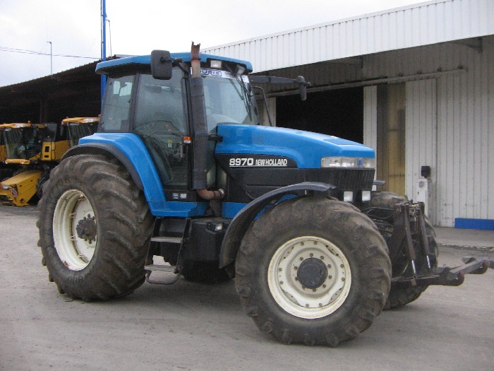 Tracteur agricole New Holland 8970