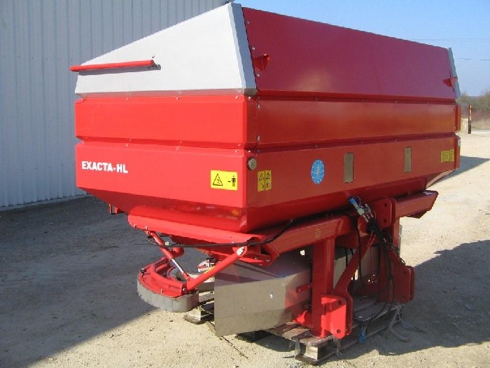 Distributeur d'engrais Kverneland EXALTA HL