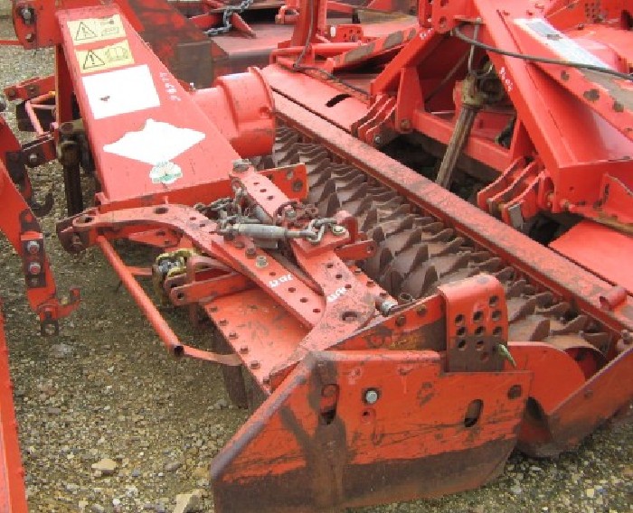 Herse rotative Kuhn HRB 302D