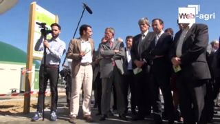 Face aux critiques, Le Foll se déplace en Vendée pour rassurer les agriculteurs Face aux critiques, Le Foll se déplace en Vendée pour rassurer les agriculteurs