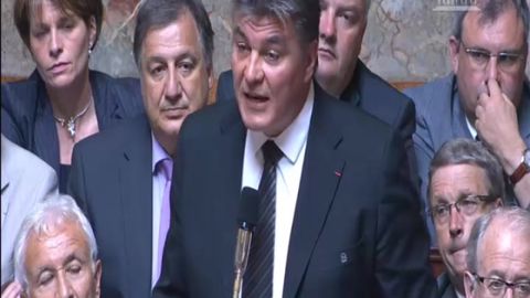 Le vrai du faux sur « l’interdiction des 200 m autour des habitations » Le vrai du faux sur « l’interdiction des 200 m autour des habitations »