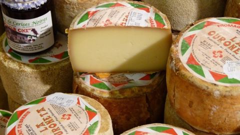 Un milliard d'euros de ventes de produits laitiers en jeu pour l'UE