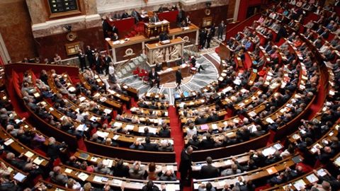 Clap de fin après plus d’un an de débat parlementaire Clap de fin après plus d’un an de débat parlementaire