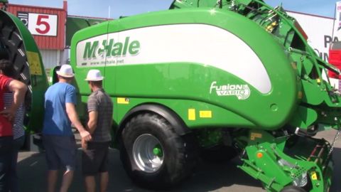 La première presse enrubanneuse à chambre variable du constructeur irlandais La première presse enrubanneuse à chambre variable du constructeur irlandais