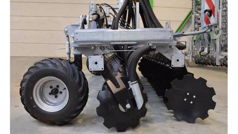 Un injecteur à disques et une gamme transport grands volumes pour 2015 Un injecteur à disques et une gamme transport grands volumes pour 2015