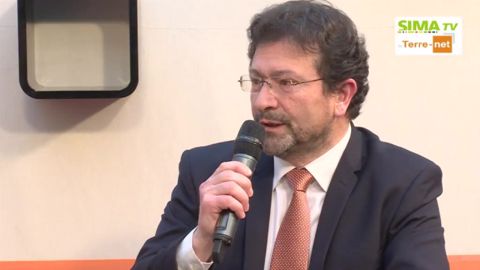 Avec l’objectif d'être dans le top 3 des constructeurs en 2020, le M8 se dessine