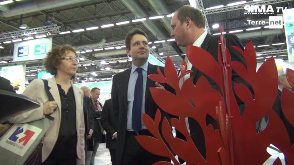 Le Gouvernement veut soutenir les constructeurs agricoles français à l’export