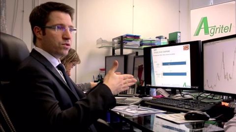 Sébastien Poncelet, consultant Agritel spécialiste des marchés des matières premières agricoles, a répondu aux questions des agriculteurs lors d'un tchat en direct sur terre-net.fr jeudi 12 novembre 2015 de 13 à 14 h. (©Terre-net Média)