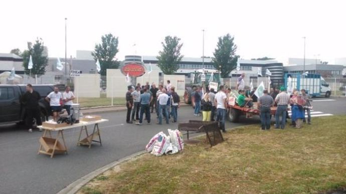 En juin dernier, la Fnsea, JA et la FNB avaient bloqué pendant plusieurs jours des abattoirs.