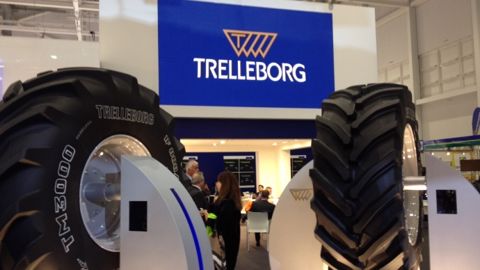 Le stand Trelleborg à l'Agritechnica 2015. (©Terre-net Média)