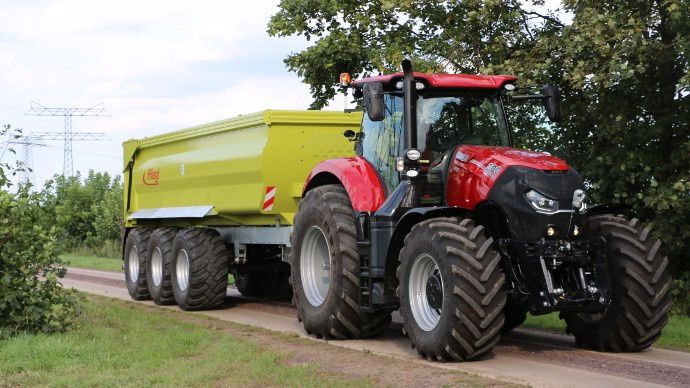 Case IH Optum CVX