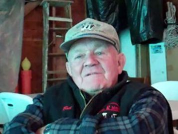 Bob Miller, de Mil-R-Mor Farm <br />(©Holstein World) Bob Miller, de Mil-R-Mor Farm <br />(©Holstein World)