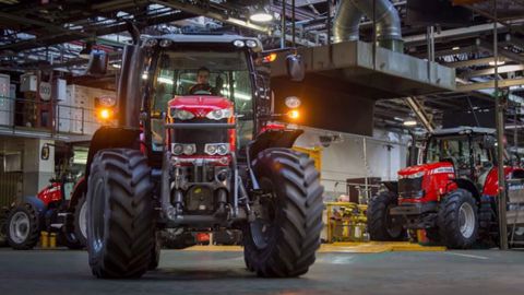 L'usine Massey Ferguson gagne 6 % de productivité par an depuis 2010. (©Massey Ferguson) L'usine Massey Ferguson gagne 6 % de productivité par an depuis 2010. (©Massey Ferguson)