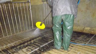Un bouclier de lavage haute-pression se fixe au bout de la lance. (©Hydroclean) Un bouclier de lavage haute-pression se fixe au bout de la lance. (©Hydroclean)