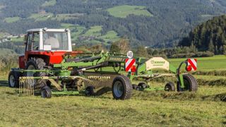 Krone Swadro TC, une gamme d'andaineurs centraux made in Germany. (©Krone) Krone Swadro TC, une gamme d'andaineurs centraux made in Germany. (©Krone)