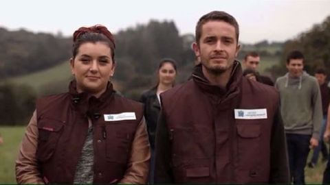 Extrait du clip de communication des services de remplacement pour le recrutement de nouveaux agents en 2018. (©Terre-net Média) 