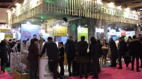 La Ferme digitale, exemple de l'essor de l'AgTech, voit le nombre de ses membres augmenter, comme en témoigne leur stand au Salon de l'agriculture. (©Terre net Média) La Ferme digitale, exemple de l'essor de l'AgTech, voit le nombre de ses membres augmenter, comme en témoigne leur stand au Salon de l'agriculture. (©Terre net Média)