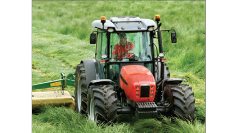 Le Same Explorer 3 90 est un tracteur conçu pour les agriculteurs à la recherche d'un engin simple et pratique. (©Same) 