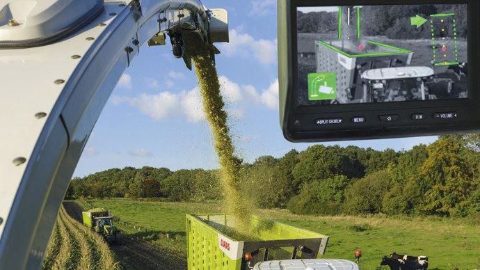 Claas Auto Fill, la gestion automatique pour les bennes même derrière l'ensileuse