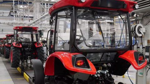La ligne d'assemblage des tracteurs Zetor Major permet d'assembler le modèle signé Pininfarina. (©Zetor)