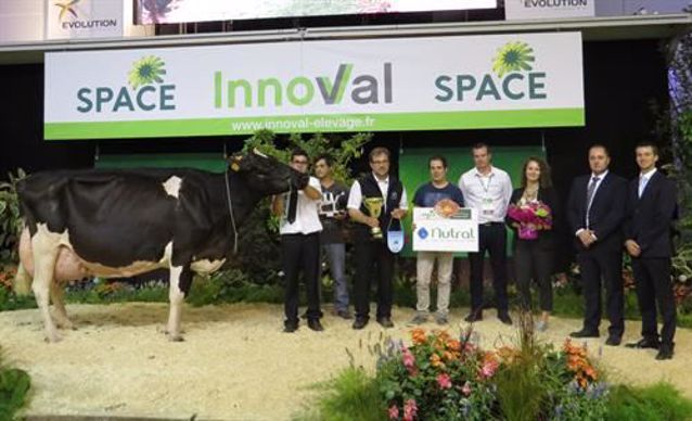 Emeline remporte le Challenge longévité.