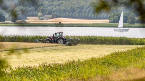 Les tracteurs N174 de Valtra passent au Stage V dès le printemps. N134 et N154 attendront l'automne. (©Valtra) Les tracteurs N174 de Valtra passent au Stage V dès le printemps. N134 et N154 attendront l'automne. (©Valtra)