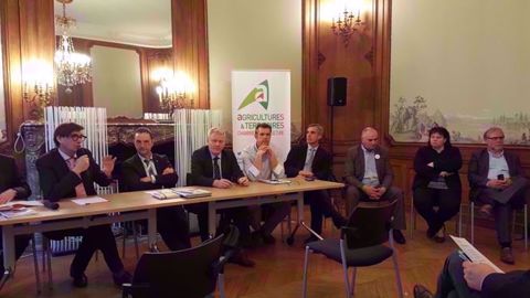 Les membres du bureau de l’APCA ont été élus mercredi 20 mars 2019. (©Terre-net Média) Les membres du bureau de l’APCA ont été élus mercredi 20 mars 2019. (©Terre-net Média)