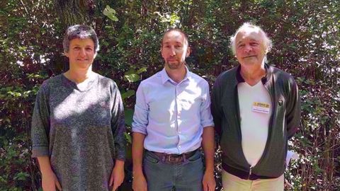 De gauche à droite, Véronique Marchesseau (Morbihan), Nicolas Girod (Jura) et Jean-François Périgné (Charente-Maritime) ont été élus respectivement secrétaire générale, porte-parole et trésorier de la Confédération paysanne. (©Terre-net Média)