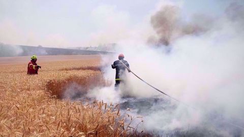 De nombreux départs de feu ont lieu partout en France à cause de la sécheresse et des fortes chaleurs. (©Sapeurs-pompiers de l'Oise/Aurélien Dheilly)