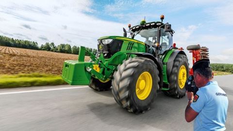 L'essentiel des règles de circulation routière agricoles présenté par Jean-Luc Pérès dans le replay du webinaire. (©Terre-net Média) L'essentiel des règles de circulation routière agricoles présenté par Jean-Luc Pérès dans le replay du webinaire. (©Terre-net Média)