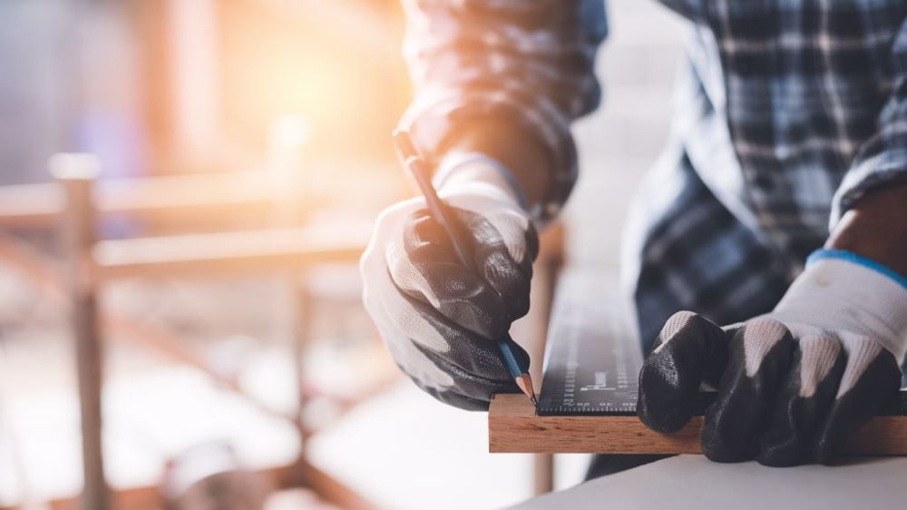 <a href="https://www.studioagri.fr/2021/Eternit/06_/Formulaire_json.asp" title="Télécharger le livre blanc" target="_blank">Télécharger le livre blanc</a> : Couverture des bâtiments d’élevage - Comment bien choisir son charpentier ? (©Adobe Stock)