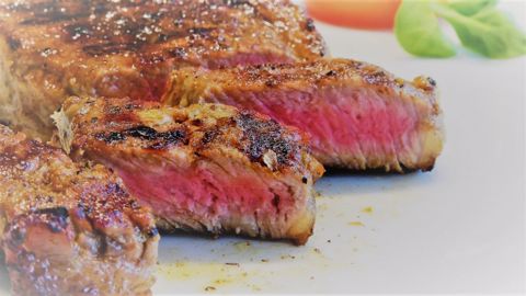 Si la consommation de viande a baissé en 2020, celle de viande à domicile a augmenté. (©Pixabay) Si la consommation de viande a baissé en 2020, celle de viande à domicile a augmenté. (©Pixabay)