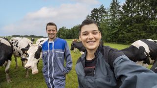 1 € versé à 3 jeunes éleveurs pour 2 produits Entremont achetés 1 € versé à 3 jeunes éleveurs pour 2 produits Entremont achetés