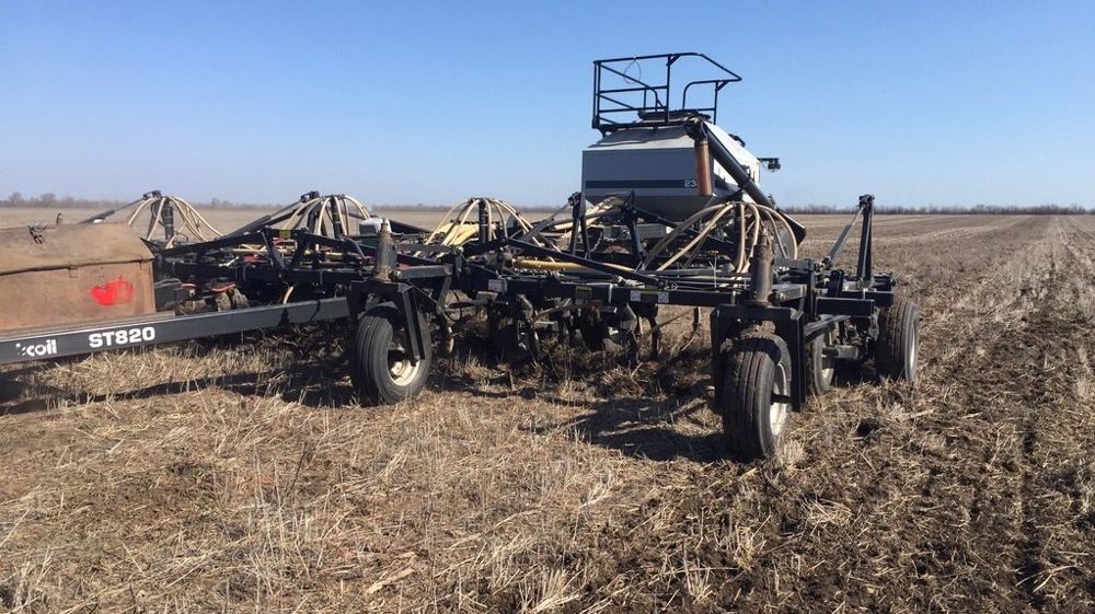 D’après le ministère ukrainien de l'agriculture, les agriculteurs de la région d'Odessa ont semé au 22 mars 30 kha d'orge de printemps sur les 750 kha prévus. (©Mike Lee - @GreenSquareAC - Twitter)
