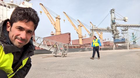 Parmi les activités agricoles sur le grand port de la Rochelle : l'export de céréales, la réception d'engrais solides et liquides... (©<a href="https://twitter.com/d_forge/status/1505134162885419009/photo/1" target="_blank">David Forge/Twitter</a>)
