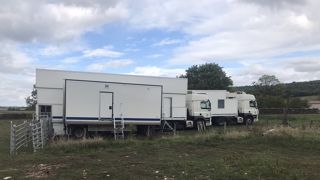 L'abattoir mobile vise à transporter la viande, plutôt que les animaux pour préserver le bien-être animal à l'abattage. (©Christophe Sudraud ) L'abattoir mobile vise à transporter la viande, plutôt que les animaux pour préserver le bien-être animal à l'abattage. (©Christophe Sudraud )
