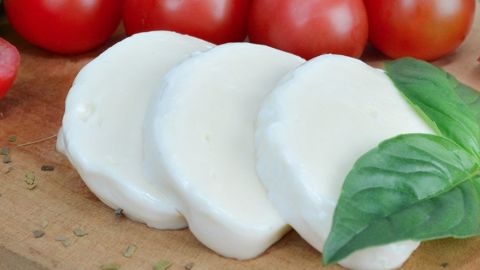 En dix ans, les importations françaises de fromages ingrédients ont augmenté, notamment de mozzarella. (<a href="https://pixabay.com/fr/users/taniaviles-11531395/?utm_source=link-attribution&utm_medium=referral&utm_campaign=image&utm_content=4040896" target="_self">©TaniAviles</a>, Pixabay) En dix ans, les importations françaises de fromages ingrédients ont augmenté, notamment de mozzarella. (<a href="https://pixabay.com/fr/users/taniaviles-11531395/?utm_source=link-attribution&utm_medium=referral&utm_campaign=image&utm_content=4040896" target="_self">©TaniAviles</a>, Pixabay)