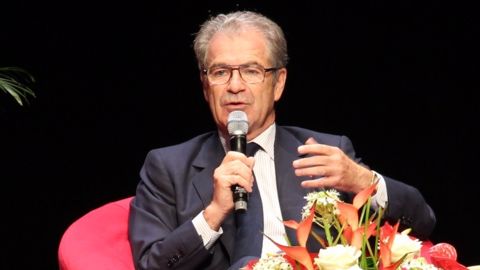 Michel Siebert passe la main à Thierry Krier Michel Siebert passe la main à Thierry Krier