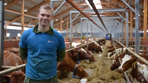 Andreas produit 1,4 ML avec deux robots de traite et un d’alimentation
