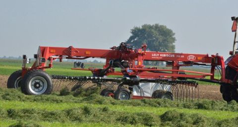 Trois largeurs de travail disponibles via une goupille Trois largeurs de travail disponibles via une goupille