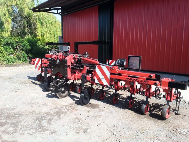 Maréchal présente sa vision de la bineuse