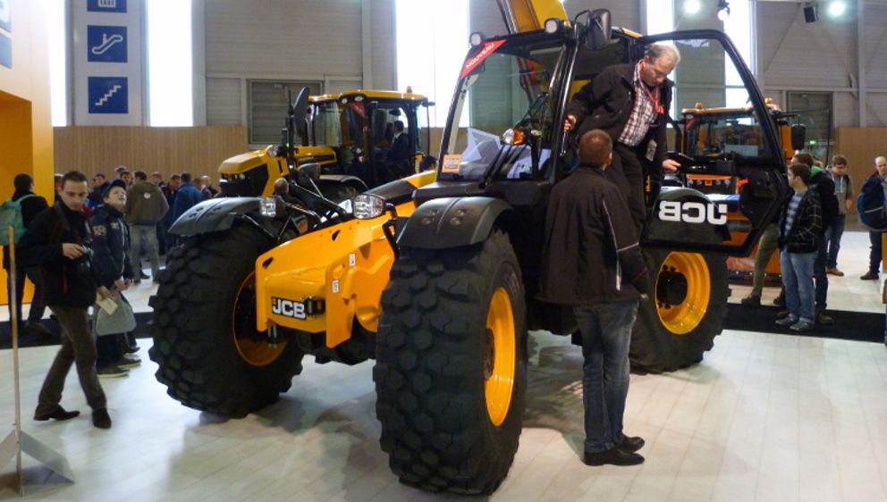 JCB apprécie les distributeurs dédiés