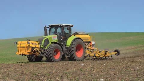 Claydon : L'Hybrid intègre la fertilisation localisée Claydon : L'Hybrid intègre la fertilisation localisée