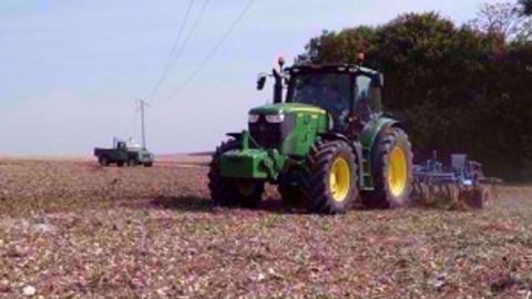 John Deere 6130R AutoPowr John Deere 6130R AutoPowr