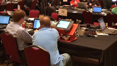 200 personnes à la Plugfest d'automne