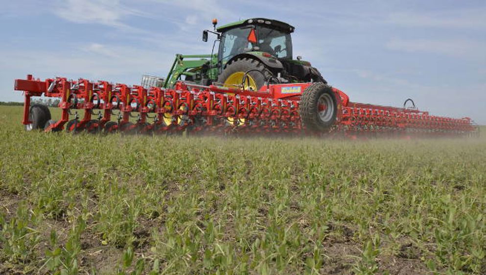 Einböck monte une filiale en France