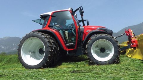 Lindner Lintrac 90 : trois tracteurs en un Lindner Lintrac 90 : trois tracteurs en un